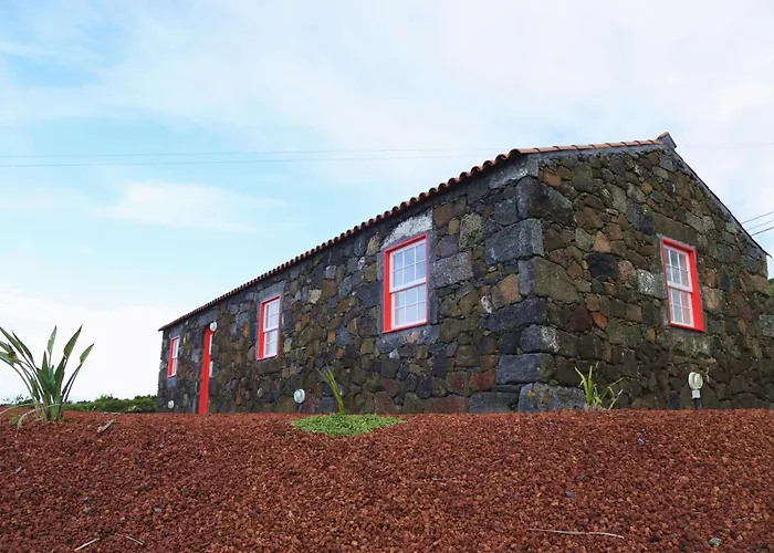 Casa Medronho * São Mateus