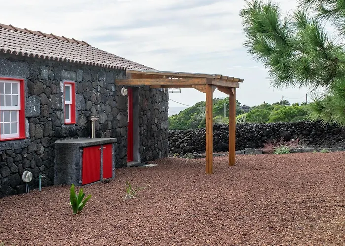 בית נופש Casa Medronho São Mateus